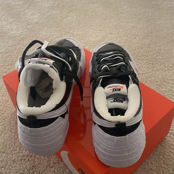 stockx sacai low